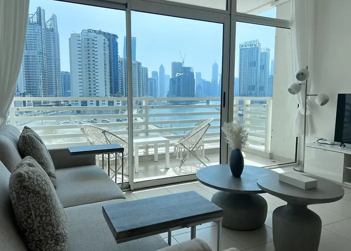 1Br Suit With Full Canal View - Down Town
